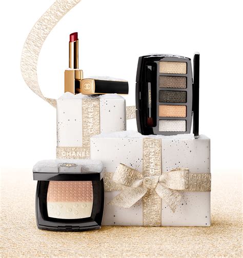 chanel eye set|Chanel gift set holiday 2022.